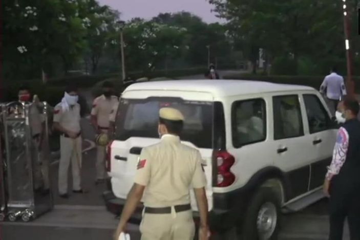 Rajasthan cops return empty-handed, no team Sachin Pilot MLAs in Manesar resort